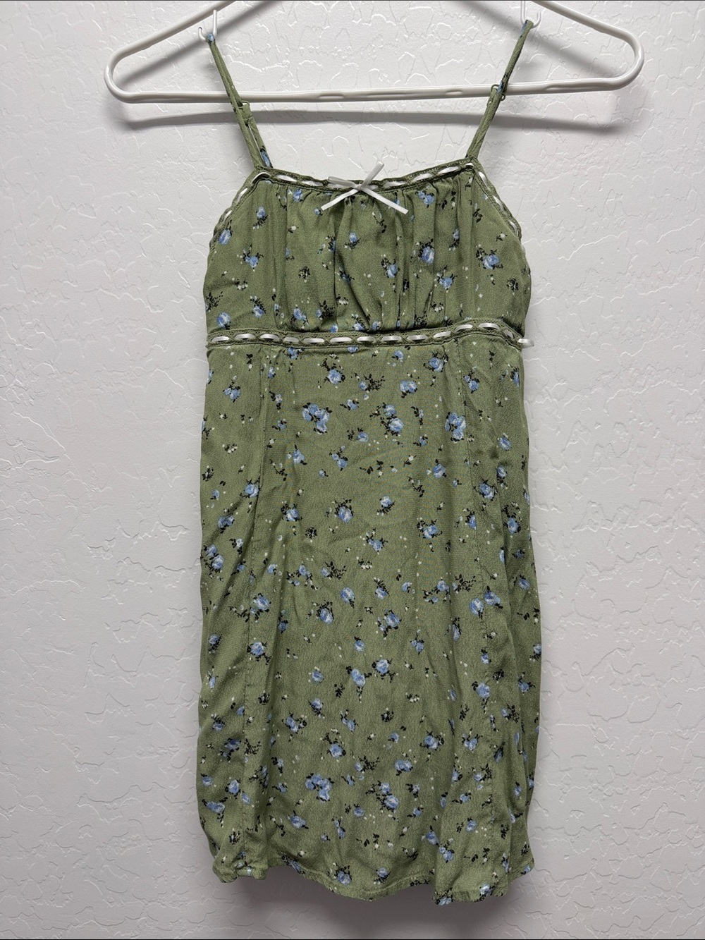 Girls Olive Green Floral Spaghetti-Strap Mini Dress